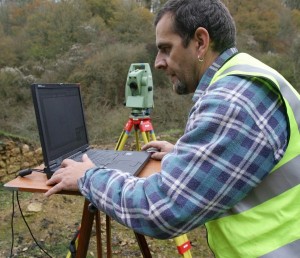 land surveyor